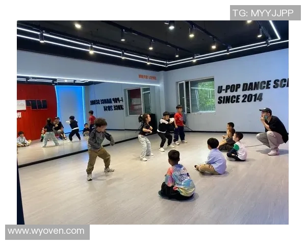 上海街舞队荣登全国街舞速度排行榜第三名展现实力与魅力